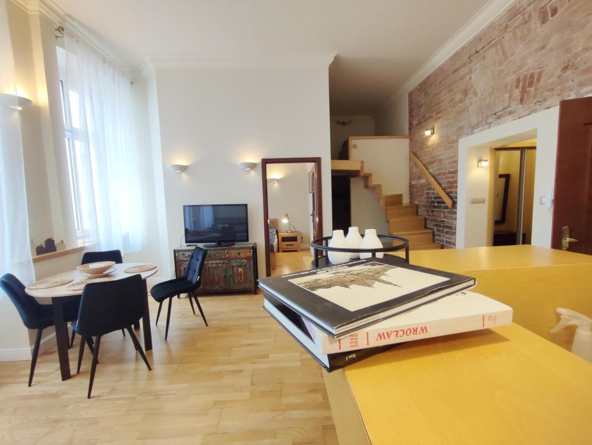 Bresly Apartament Old Town Вроцлав Екстер'єр фото